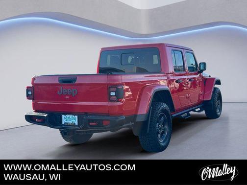 Firecracker Red Clearcoat 2021 Jeep Gladiator Rubicon