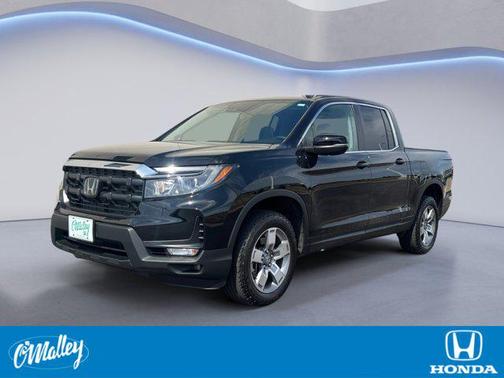 Crystal Black Pearl 2025 Honda Ridgeline RTL