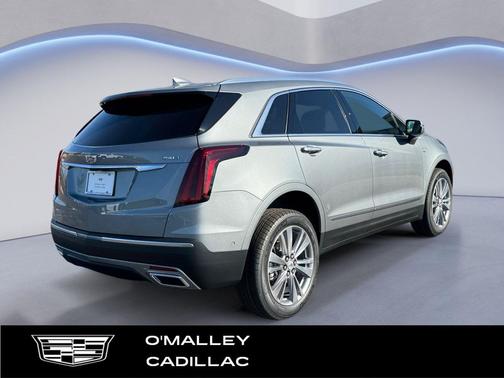 Argent Silver Metallic 2026 Cadillac XT5 Premium Luxury