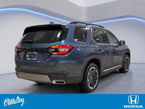 2026 Honda Pilot Touring 8-Passenger