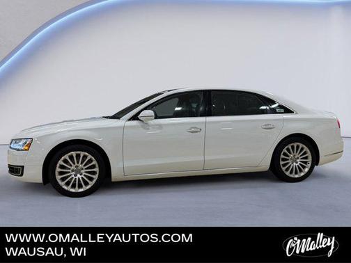 White 2015 Audi A8 4.0T