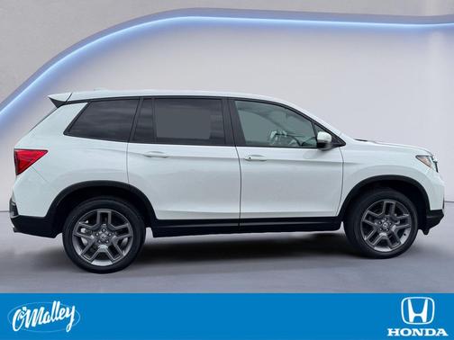 Platinum White Pearl 2023 Honda Passport AWD EX-L
