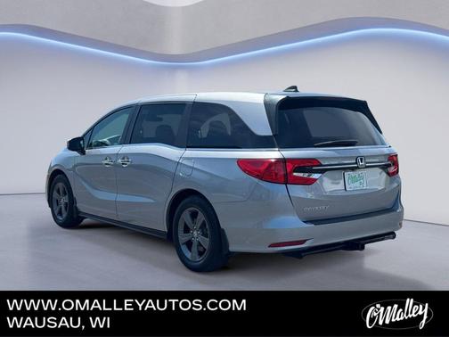 Lunar Silver Metallic 2022 Honda Odyssey EX