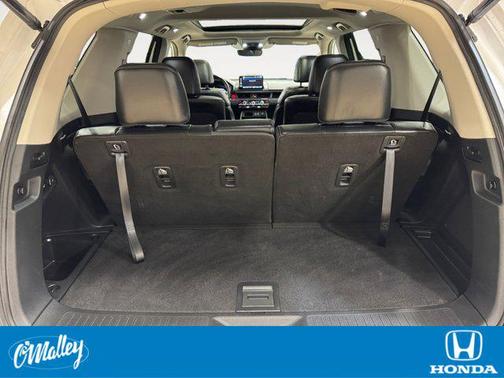 2023 Honda Pilot Touring 8-Passenger