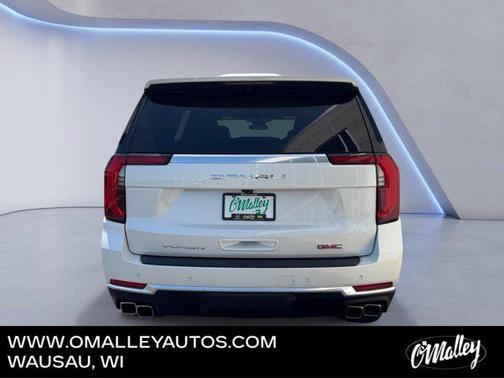 White Frost Tricoat 2025 GMC Yukon Denali