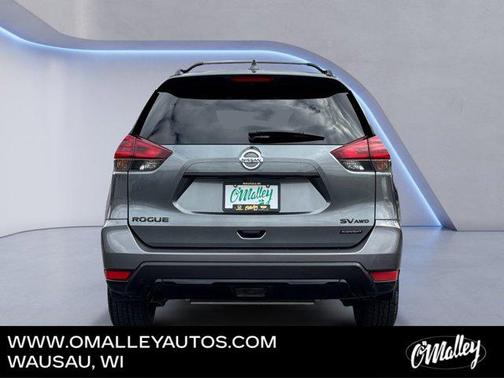 Gun Metallic 2018 Nissan Rogue SV