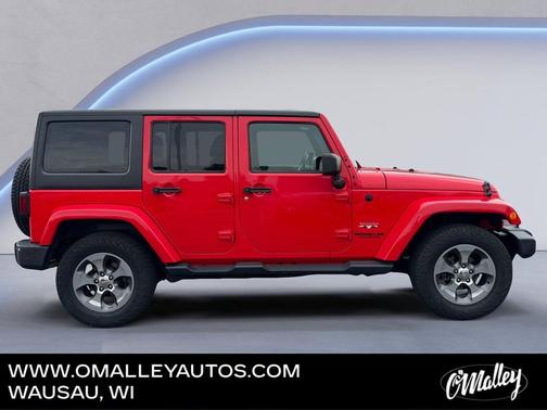 Firecracker Red Clearcoat 2017 Jeep Wrangler Unlimited Sahara