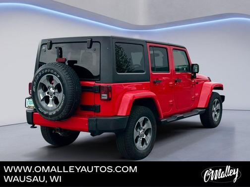 Firecracker Red Clearcoat 2017 Jeep Wrangler Unlimited Sahara