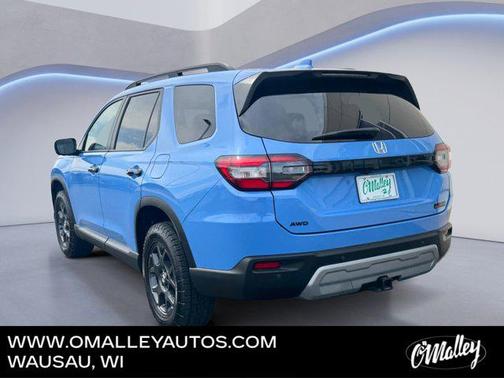 Diffused Sky Pearl 2024 Honda Pilot TrailSport