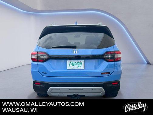 Diffused Sky Pearl 2024 Honda Pilot TrailSport