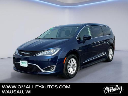 Jazz Blue Pearlcoat 2019 Chrysler Pacifica Touring Plus