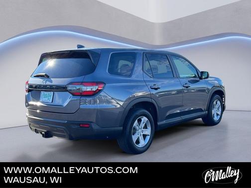 Modern Steel Metallic 2023 Honda Pilot AWD LX