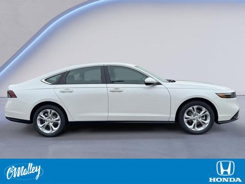 Platinum White Pearl 2026 Honda Accord LX 1.5T