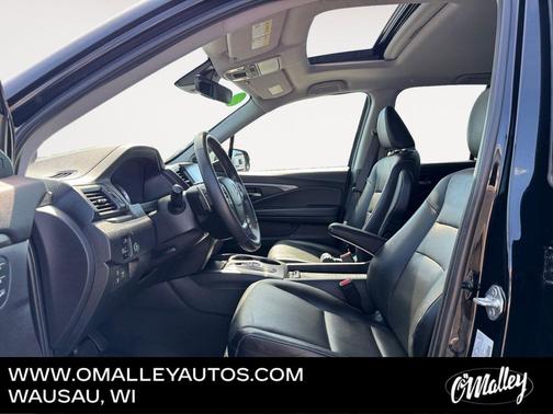 Crystal Black Pearl 2023 Honda Ridgeline RTL