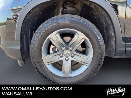 Crystal Black Pearl 2023 Honda Ridgeline RTL