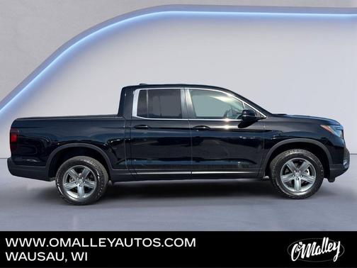 Crystal Black Pearl 2023 Honda Ridgeline RTL