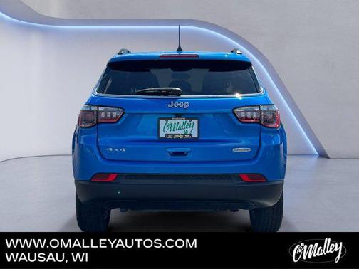 Laser Blue Pearlcoat 2023 Jeep Compass Latitude
