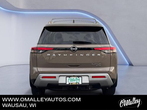 Baja Storm 2024 Nissan Pathfinder Platinum 4WD