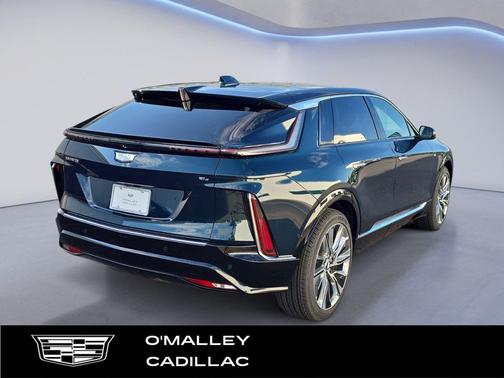 Emerald Lake Metallic 2027 Cadillac LYRIQ Signature Luxury
