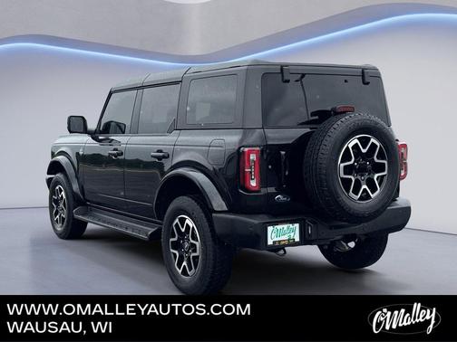 Shadow Black 2025 Ford Bronco Outer Banks