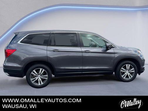 Modern Steel Metallic 2017 Honda Pilot EX-L