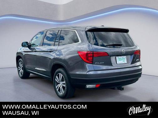 Modern Steel Metallic 2017 Honda Pilot EX-L