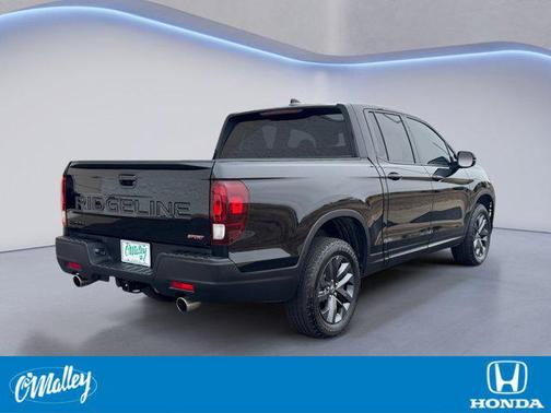 Crystal Black Pearl 2025 Honda Ridgeline Sport