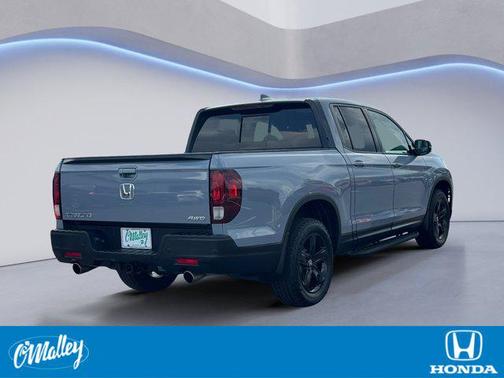 2022 Honda Ridgeline Black