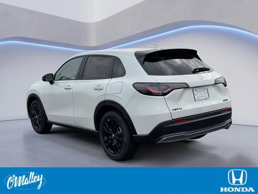 Platinum White Pearl 2027 Honda HR-V Sport AWD