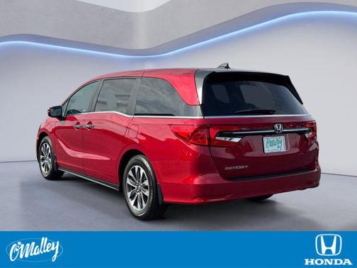 Radiant Red Metallic II 2024 Honda Odyssey EX-L