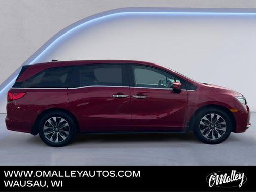 Radiant Red Metallic II 2024 Honda Odyssey EX-L