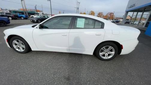 Photo 5 of 34 of 2019 Dodge Charger SXT