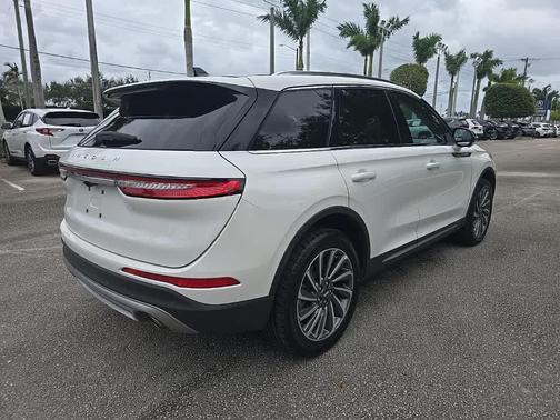 2023 Lincoln Corsair Reserve