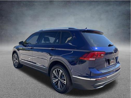 2024 Volkswagen Tiguan 2.0T Wolfsburg Edition