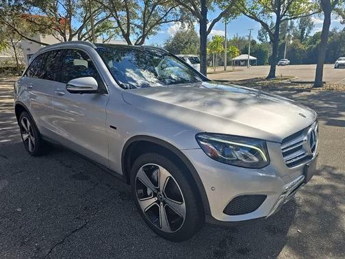 2019 Mercedes-Benz GLC 350e Base 4MATIC