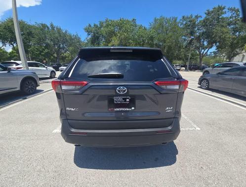 Magnetic Gray Metallic 2024 Toyota RAV4 XLE