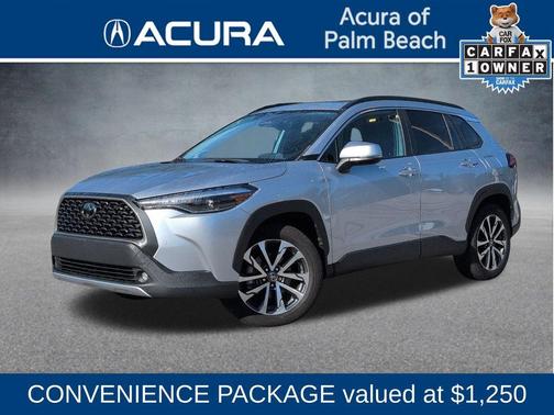 2023 Toyota Corolla Cross XLE