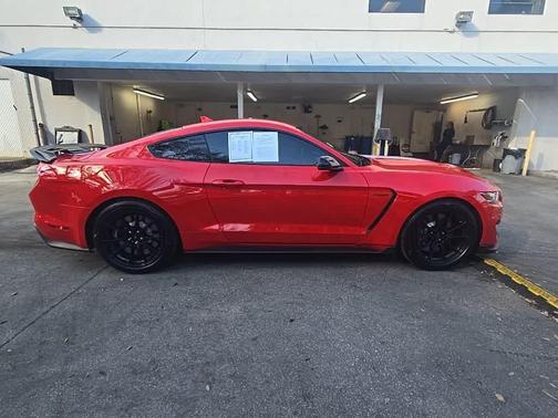 2020 Ford Shelby GT350 Base