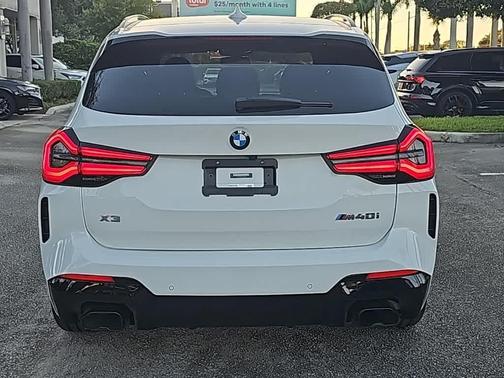 2023 BMW X3 M40i