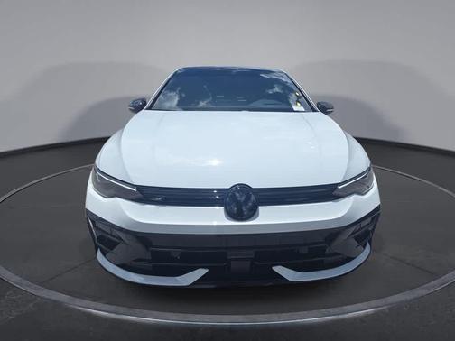Pure White 2025 Volkswagen Golf R 2.0T DSG