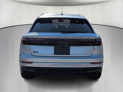2025 Audi Q8 Prestige