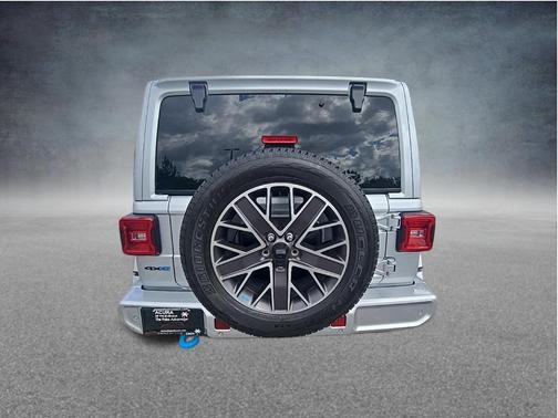 2022 Jeep Wrangler Unlimited 4xe Sahara