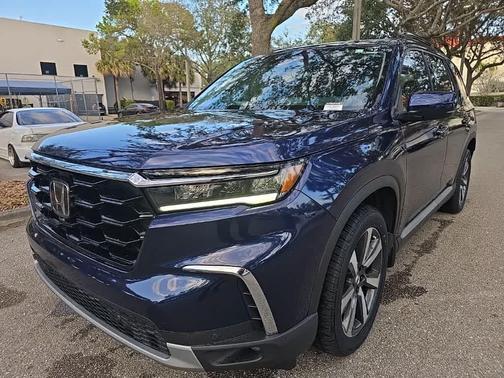 2023 Honda Pilot Touring