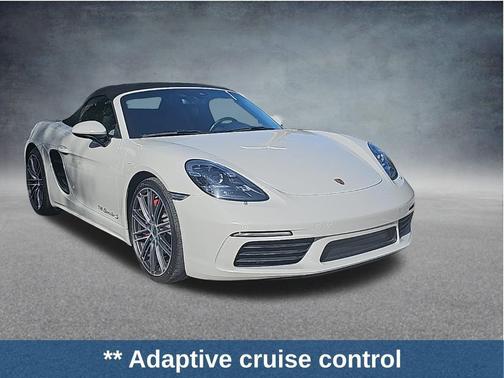 2022 Porsche 718 Boxster S