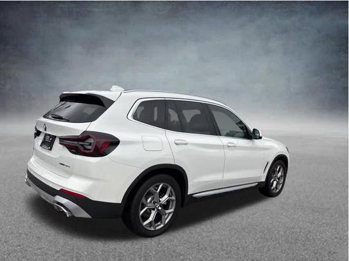 Alpine White 2022 BMW X3 sDrive30i