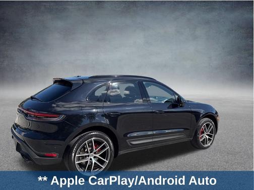 2022 Porsche Macan S