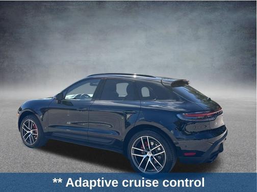 2022 Porsche Macan S