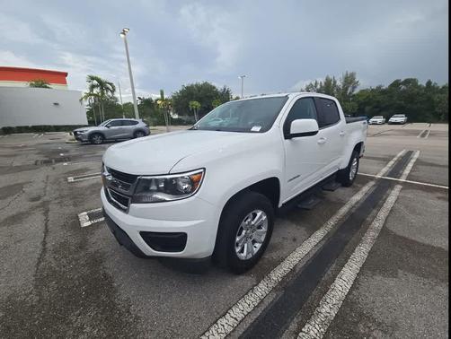 Summit White 2019 Chevrolet Colorado LT