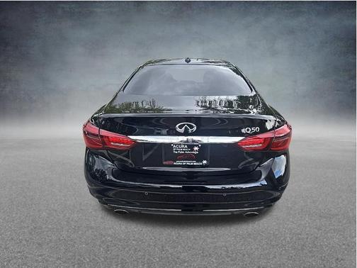 2024 INFINITI Q50 LUXE