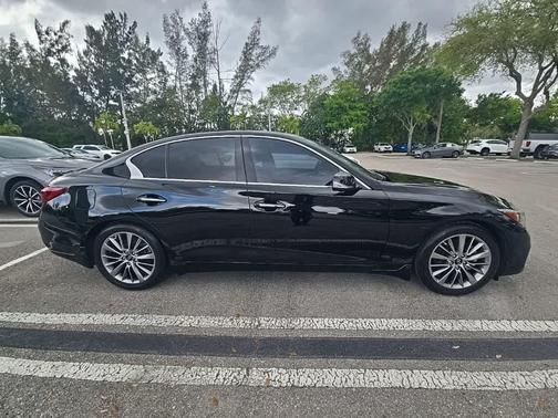 2024 INFINITI Q50 LUXE